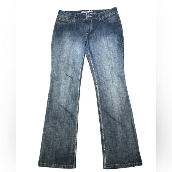 Wrangler Western Bootcut Jeans in a Womens 11 x 34 - Picture 1 of 7